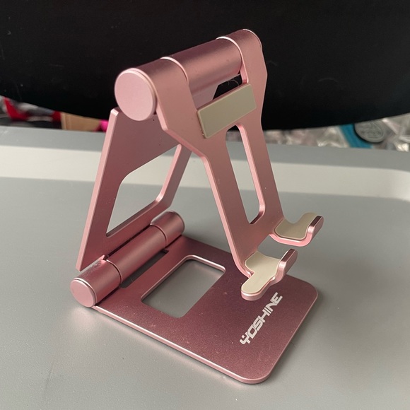Adjustable Tablet/Phone Stand- Rose Gold - Picture 5 of 9